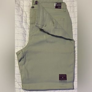 Gloria Vanderbilt Amanda Soft Touch Maximum Recovery Original Slimming Jean